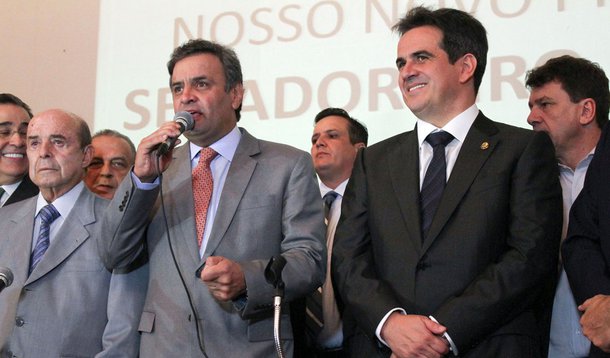 Aécio reforça: governo é "leniente" com inflação