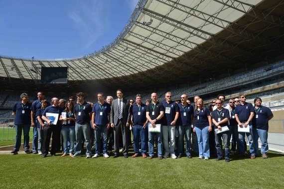 Mineirão recebe inspeção da FIFA e do COL
