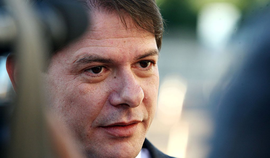 Cid Gomes: "Não estou cogitando sair do PSB"