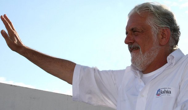 "Veja tem se transformado quase um partido político"