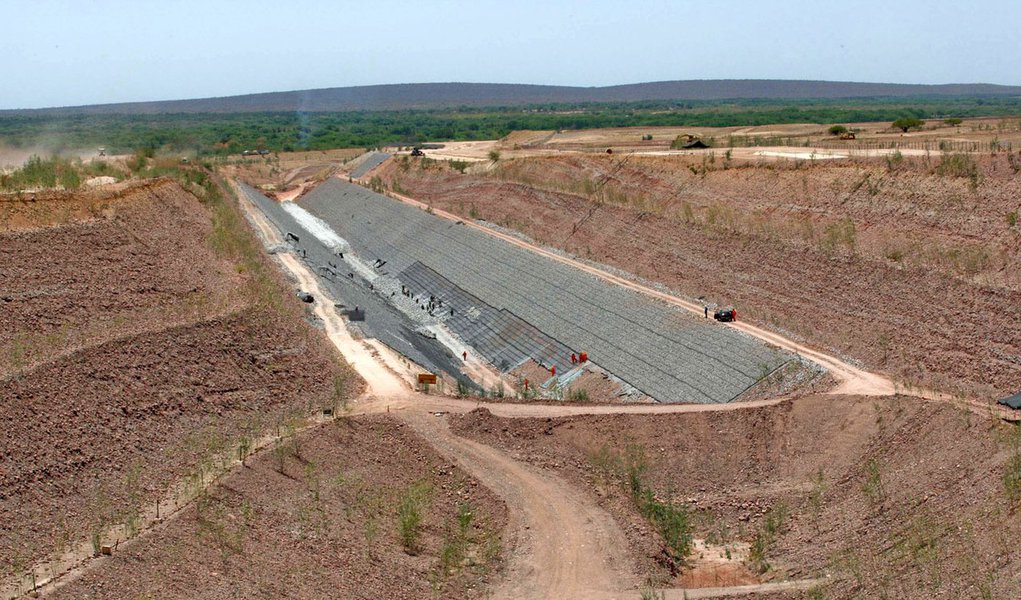 Nova suspeita de desvios na Transposição
