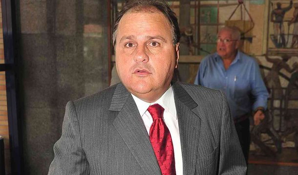 2014: Geddel pondera apoio automático ao PT