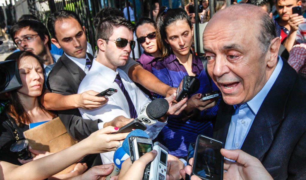 Serra chama bilhete único mensal de 'jogada eleitoral'