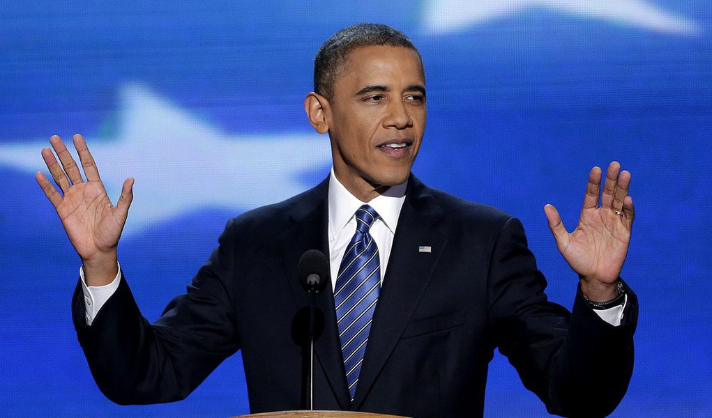 Obama abre quatro pontos de vantagem sobre Romney