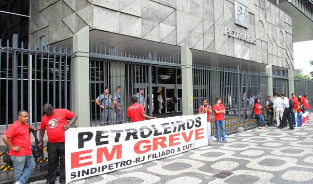 Petroleiros fazem paralisação nacional de 24h