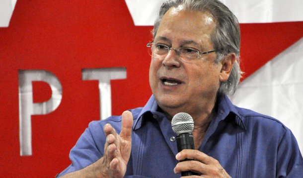 'Regulamentação da mídia só não avança aqui'