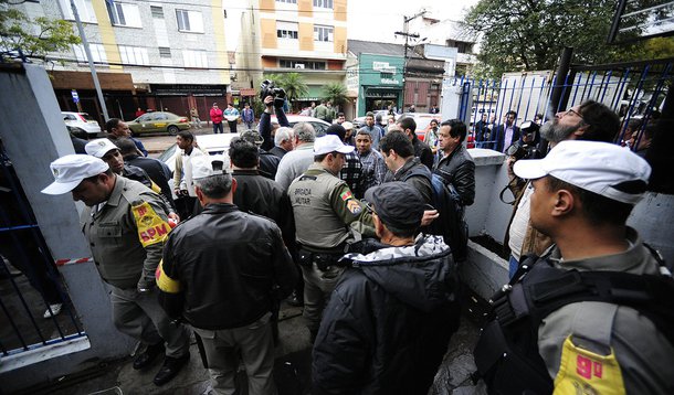 Rodoviários entram em conflito com a polícia