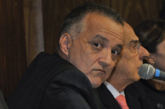 Justiça tira tornozeleira de Cachoeira e libera viagens