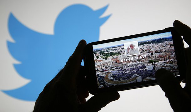 Papa responderá aos fiéis pelo Twitter