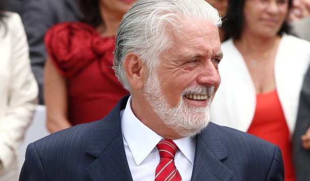 Wagner tira Bahia do horário de verão e oposição vê manobra