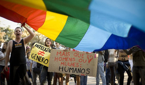 ‘Estupro corretivo’ vitimiza lésbicas e desafia autoridades