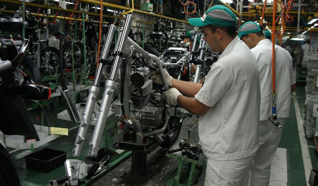 ProduÃ§Ã£o caiu na comparaÃ§Ã£o com agosto e tambÃ©m com setembro do ano passado