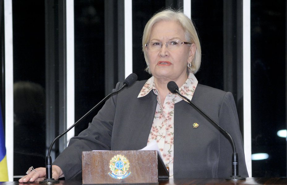 Senadora questiona atuação de fundos no grupo EBX