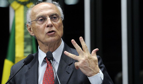 Suplicy defende Yoani e a liberdade de expressão