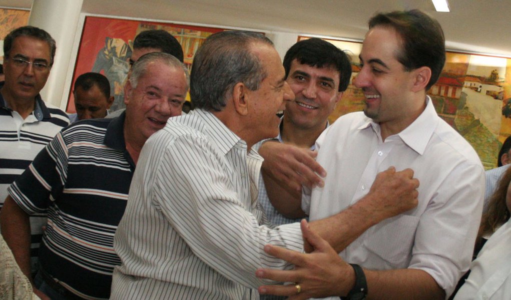 Iris cobra oposição mais aguerrida ao PMDB