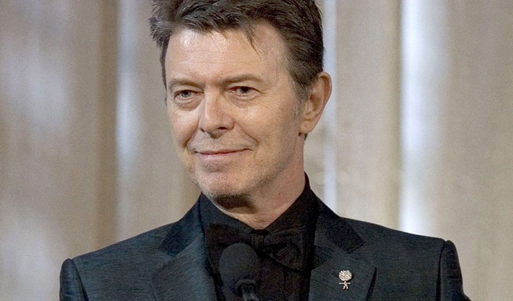 Bowie quebra silêncio de quase 10 anos e lança nova música