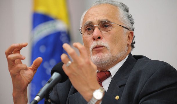 Condenação em Minas é "perseguição política"