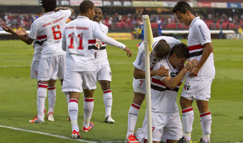 São Paulo vence o Cruzeiro