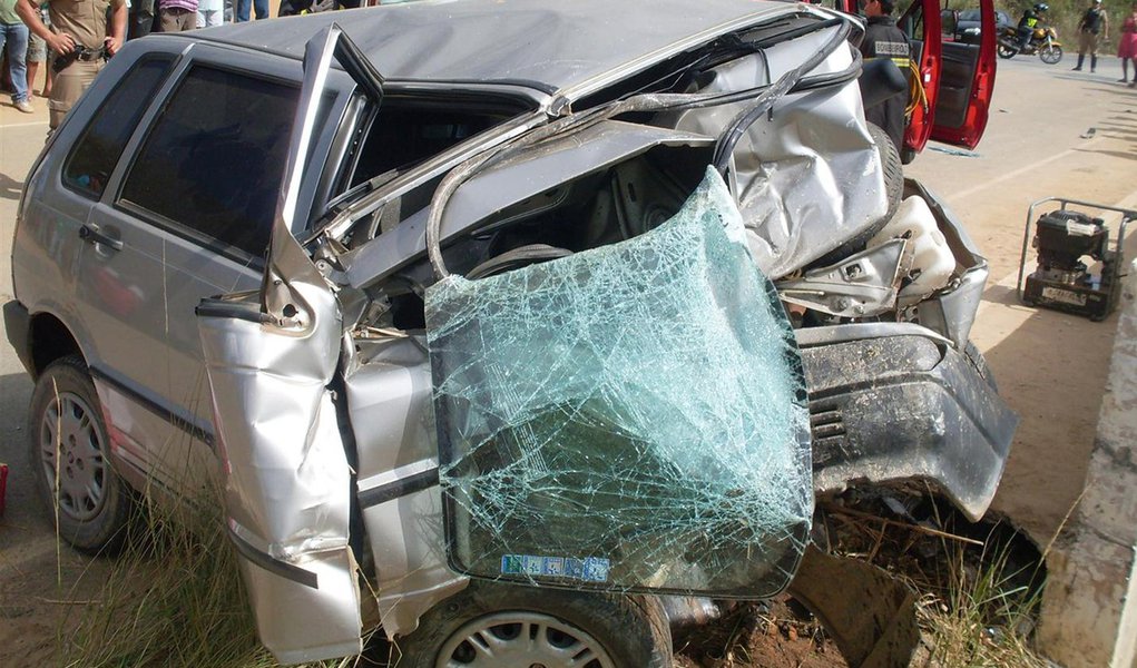 Feriadão acaba com 55 mortes nas estradas