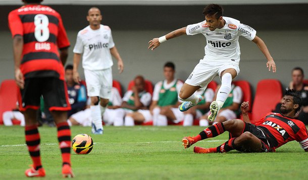 Neymar dá adeus em empate sem gols com o Flamengo