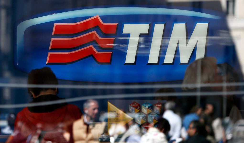 Telefônica nega acordo sobre Telecom Italia