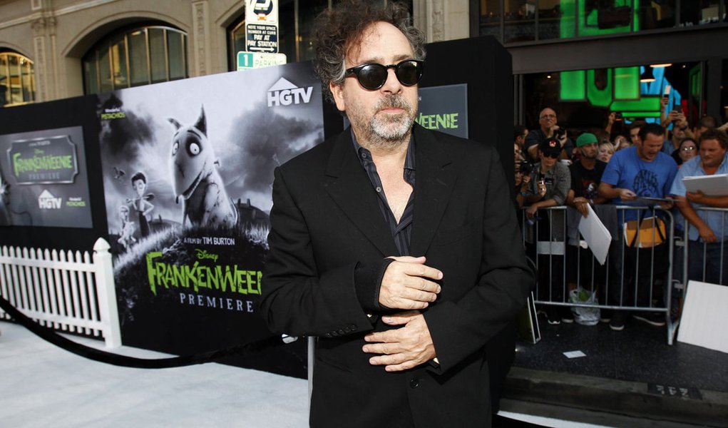 Burton volta às origens com "Frankenweenie"