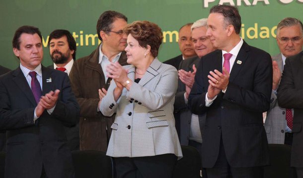 SÃO BERNARDO DO CAMPO,SP,19.08.2013:DILMA/PAC/SÃO BERNARDO DO CAMPO - A presidente da República, Dilma Rousseff, anuncia investimentos do Programa de Aceleração do Crescimento (PAC) para cidades da região do Grande ABC, em evento realizado no Paço Municip