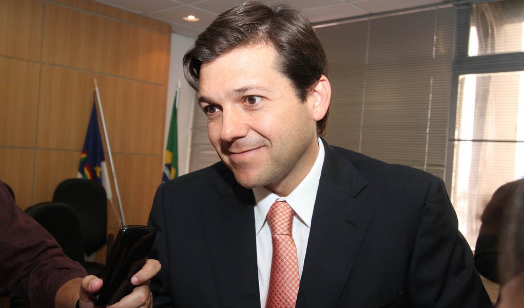 Assim como Eduardo, Geraldo não fala em 2014