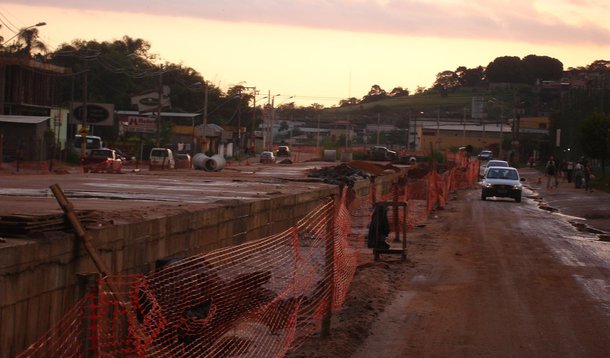 Duas obras viárias na mira do TCU em Minas