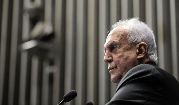 "O PMDB está se tornando satélite do PT"