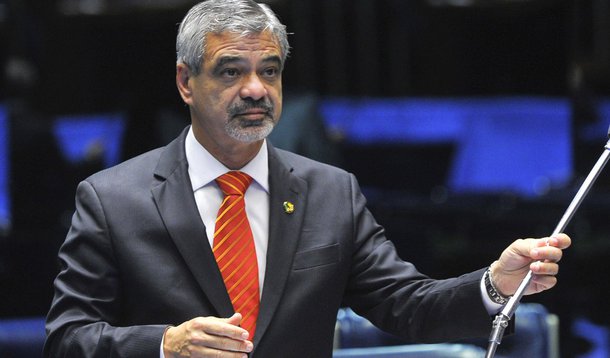 Racha interno do PT é cada vez mais exposto