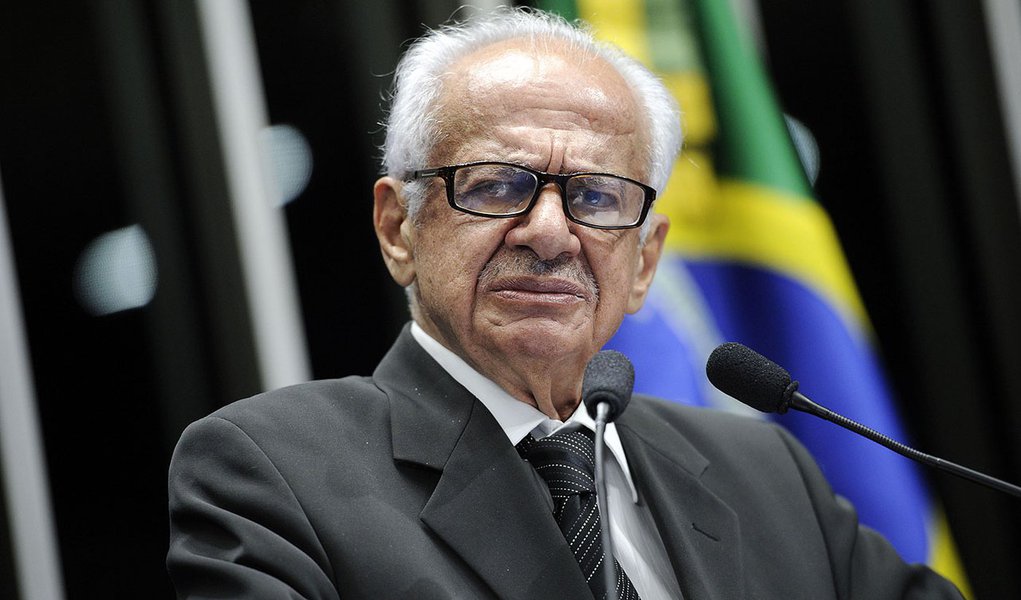 Simon aponta ameaças da Aliança do Pacífico