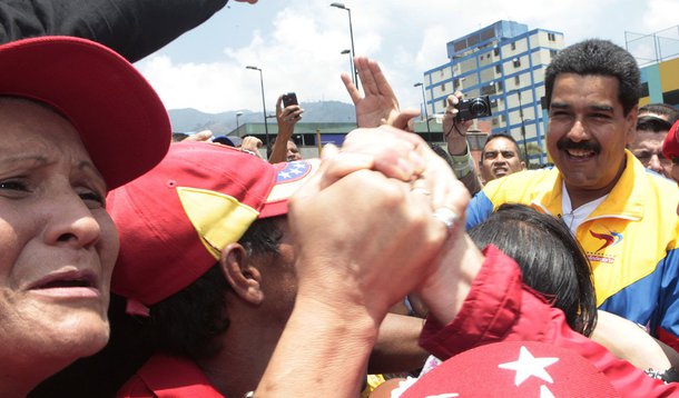 Pesquisa: Maduro tem 53,1% de intenções de voto