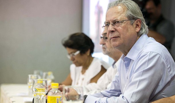 "Pernambuco também pode fazer mais e melhor"
