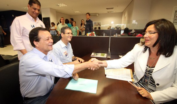 Jovair registra promessa de plano de saúde gratuito