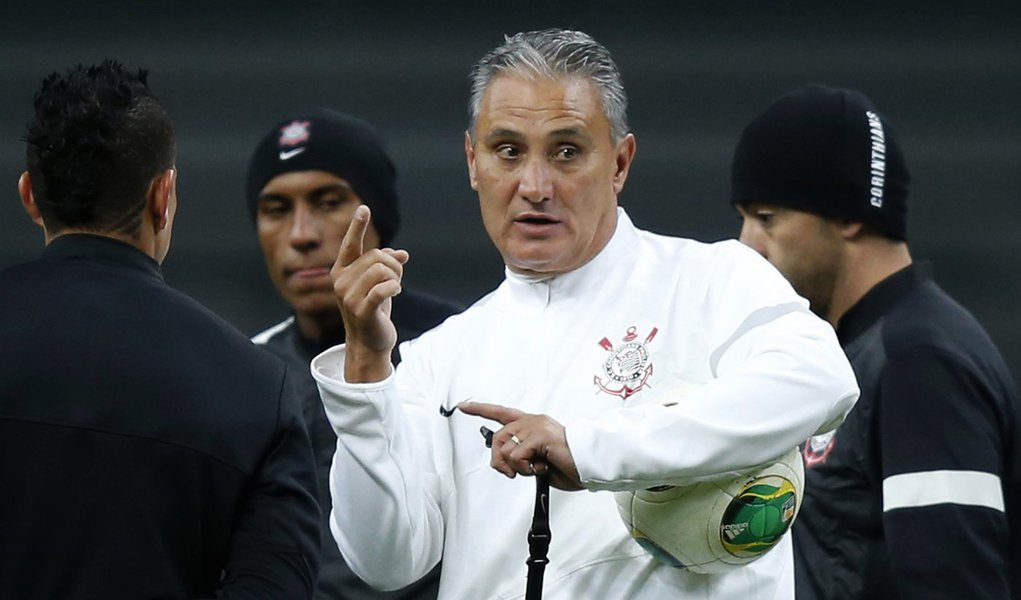 Tite: Corinthians vai controlar nervosismo no Japão