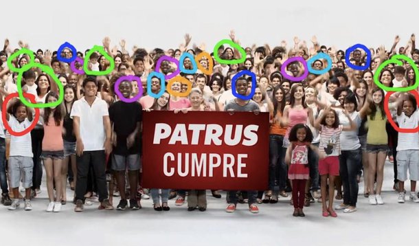 Lacerda denuncia Patrus por 'duplicar' figurantes