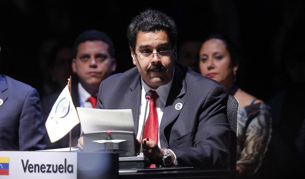 Chávez pede unidade a presidentes latino-americanos