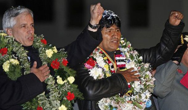 Alvaro Garcia Linera ao lado de Evo Morales 