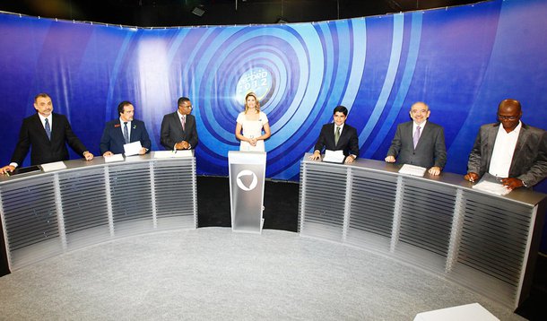 Kertész e Pelegrino focam ACM Neto em debate