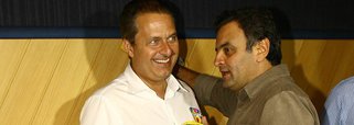 Aécio e Eduardo costuram acordo no segundo turno