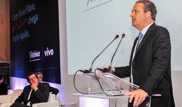 Campos malha PSDB por uso eleitoral da inflação