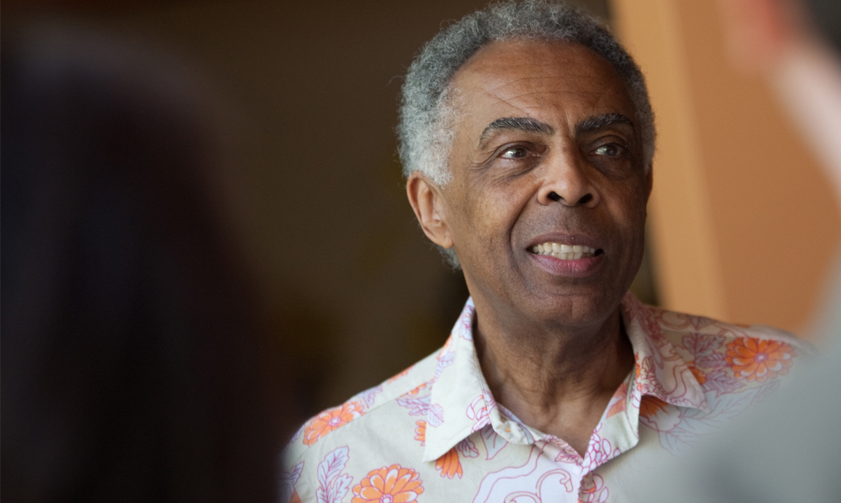 Gilberto Gil está internado há 5 dias em São Paulo