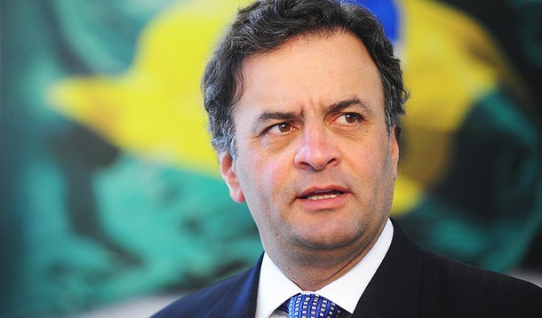 Aécio: “PT tem viés autoritário”