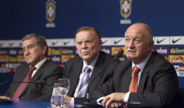 Felipão opta por mais experiência