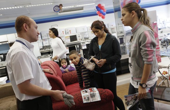 Vendas no varejo iniciam 2013 com crescimento