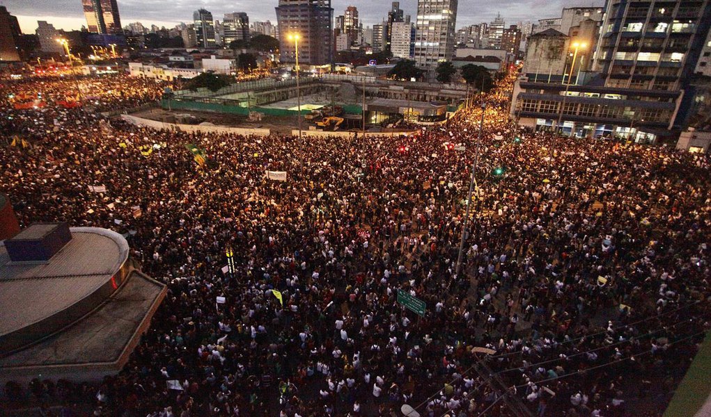 Jovens denunciam prisões em SP; Secretaria nega