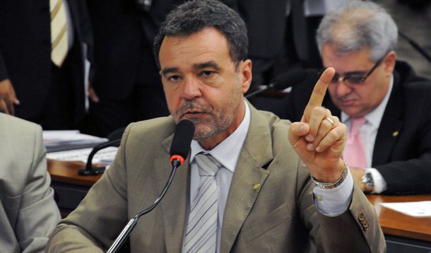 "Ela procurou privilegiar Rio e Espírito Santo"