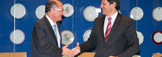Alckmin e Haddad arquivam diferenças em encontro