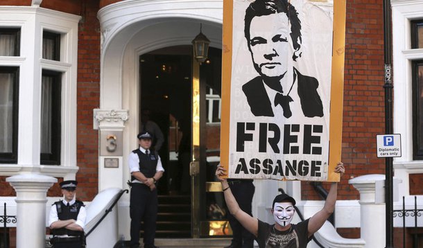 OEA convoca reunião para discutir caso Assange